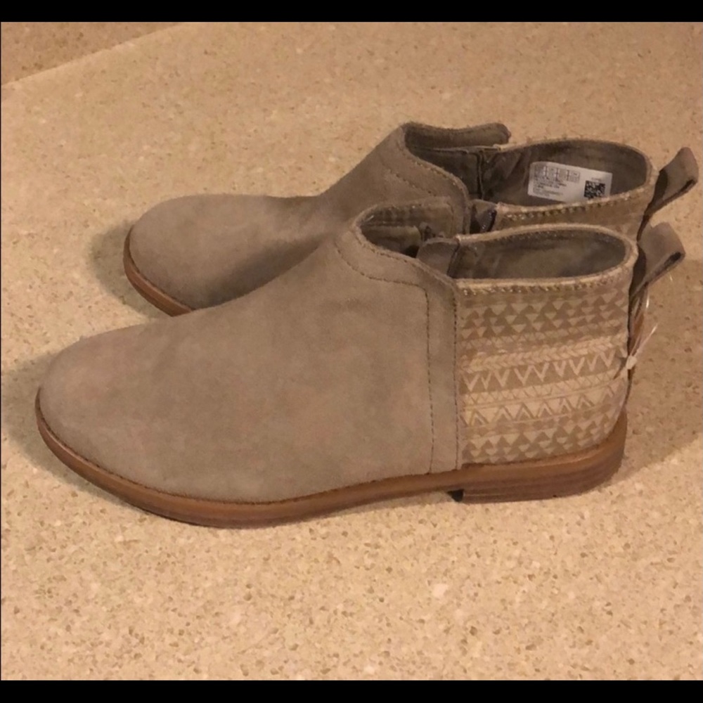 Tom’s Boot size 3.5